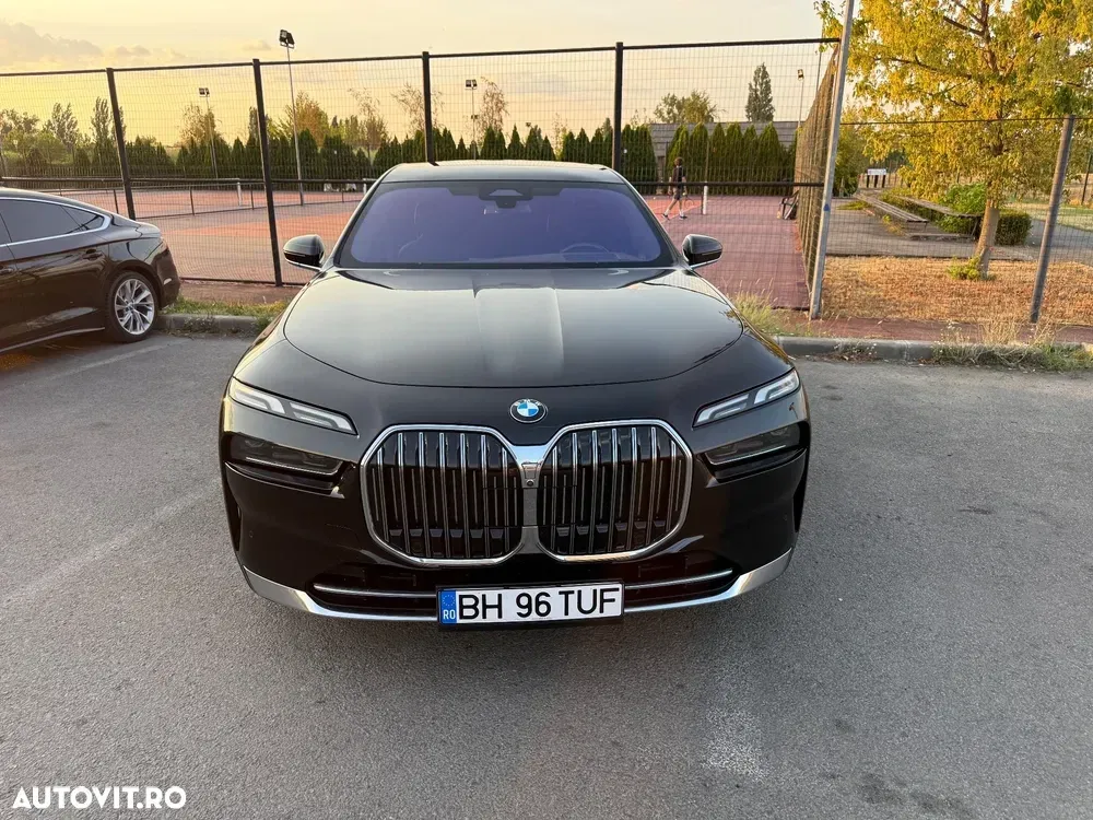 BMW Seria 7 G70 [2022-Prezent] — imagine 2