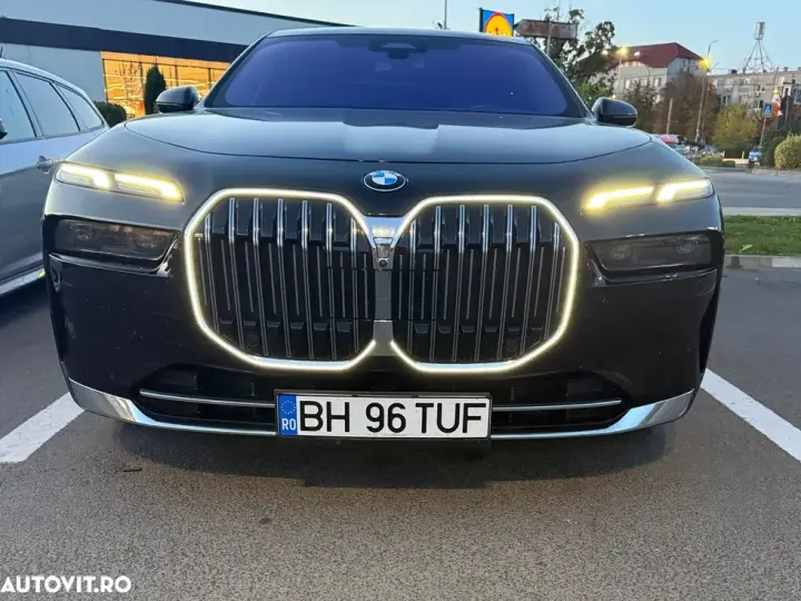 BMW Seria 7 G70 [2022-Prezent]