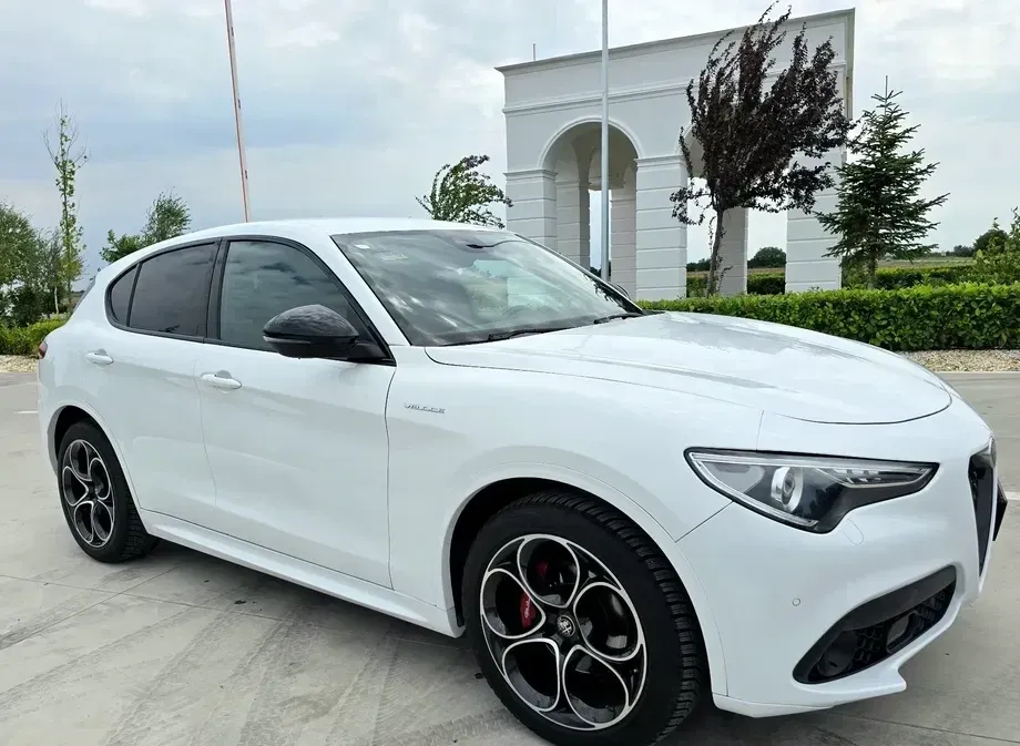 Alfa Romeo Stelvio 2.2 16V AT8 Q4 Veloce — imagine 2
