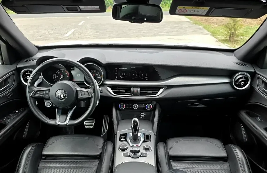 Alfa Romeo Stelvio 2.2 16V AT8 Q4 Veloce — imagine 6