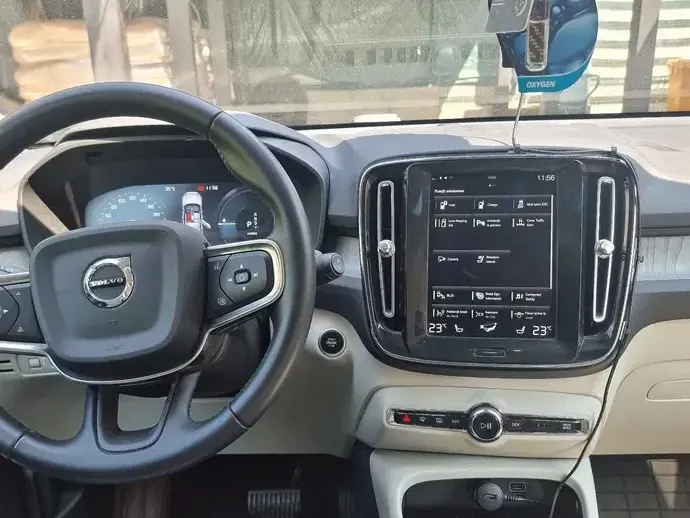 Volvo XC 40