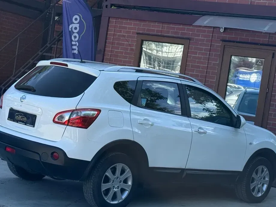 Nissan Qashqai I 2.0 dCi DPF tekna — imagine 4
