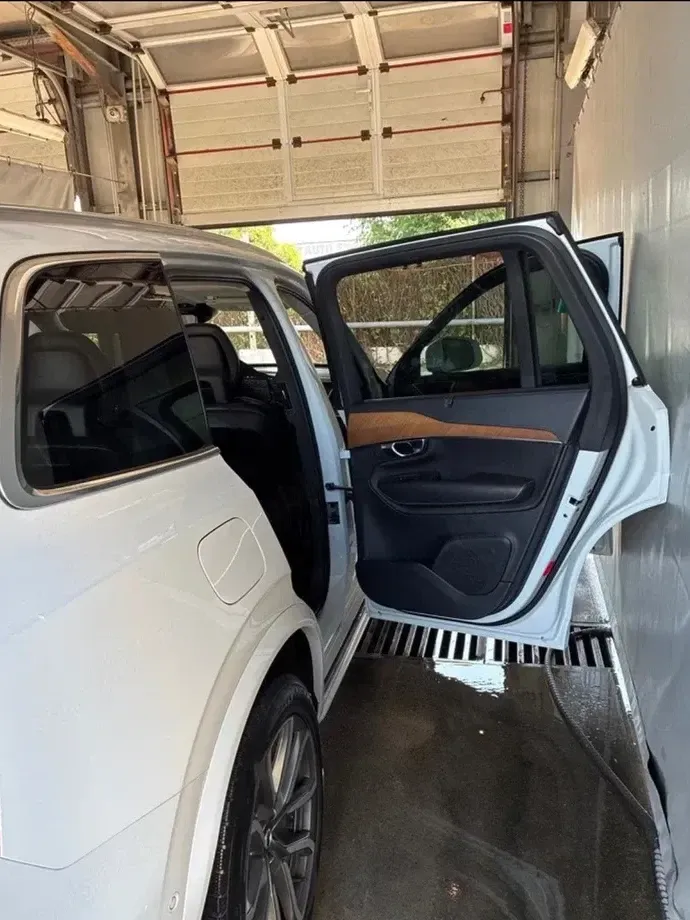Volvo XC 90 II D5 AWD Geartronic Inscription — imagine 2