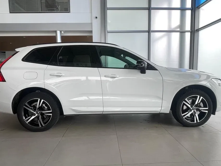 Volvo XC 60 II — imagine 3
