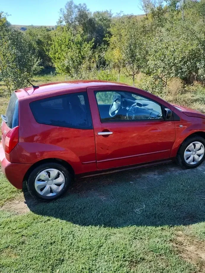 Citroën C2 1.1i X — imagine 6