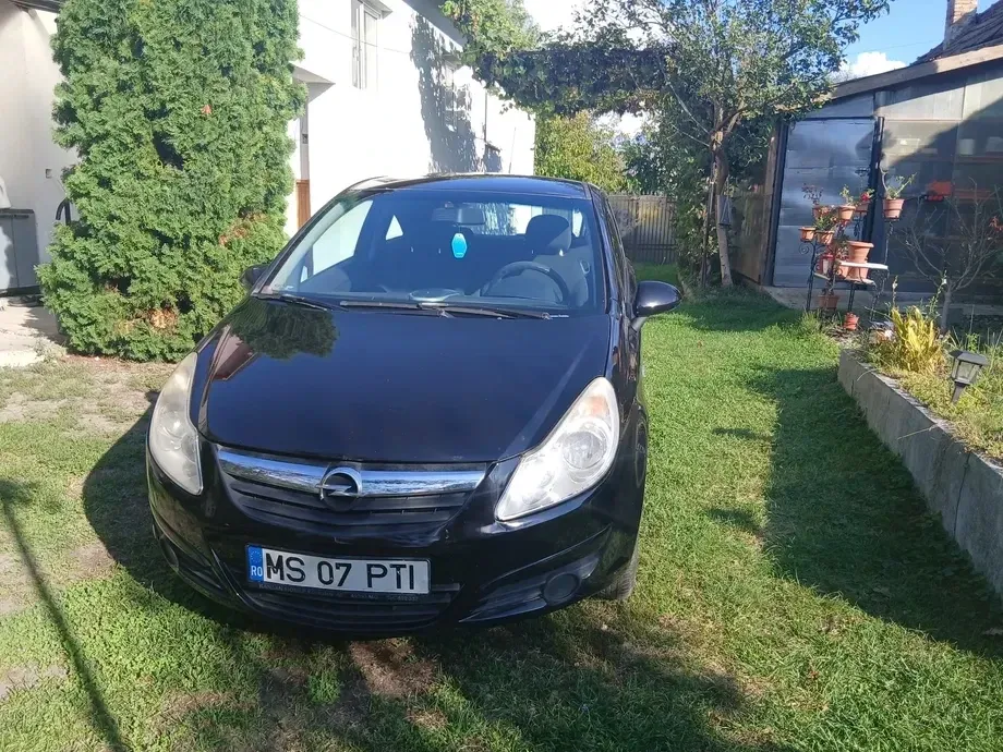 Opel Corsa D 1.2i Essentia — imagine 2