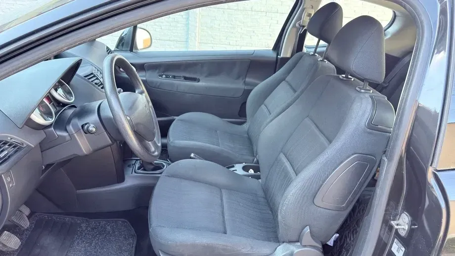 Peugeot 207 1.4E Trendy — imagine 5