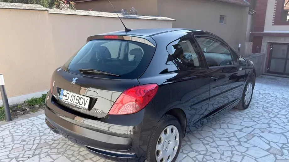 Peugeot 207 1.4E Trendy — imagine 3