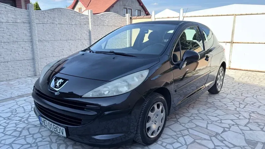 Peugeot 207 1.4E Trendy — imagine 2