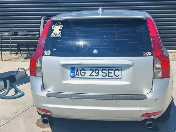 Volvo V50 D4 Rdesign