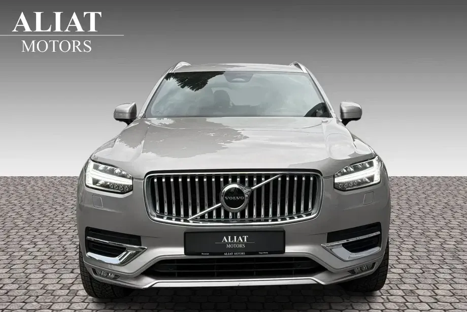 Volvo XC 90 B5 D AWD Plus Bright — imagine 3