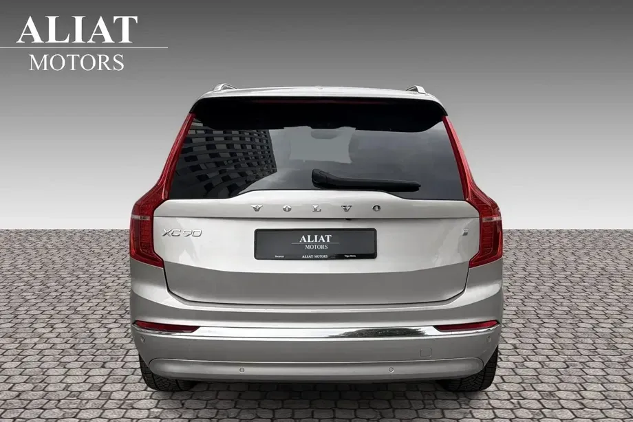 Volvo XC 90 B5 D AWD Plus Bright — imagine 6