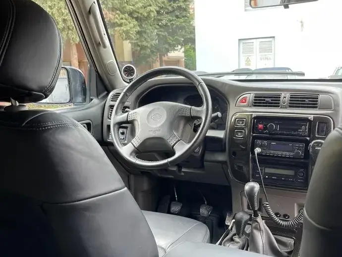 Nissan Patrol V GR 3.0 TDI Luxury