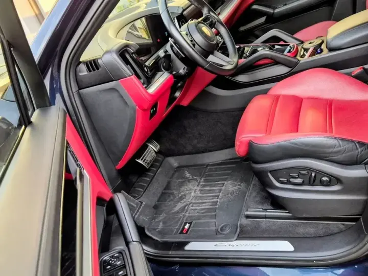 Porsche Cayenne Standard