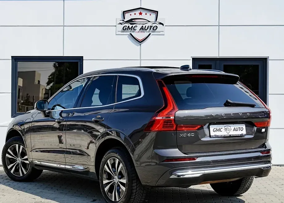 Volvo XC 60 II T6 AWD Recharge Geartronic Inscription — imagine 3