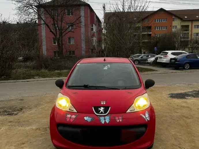 Peugeot 107 Two 1.0 E