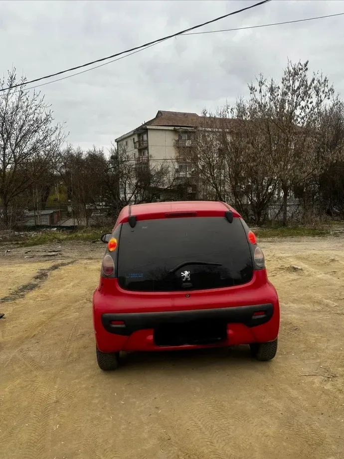 Peugeot 107 Two 1.0 E — imagine 6