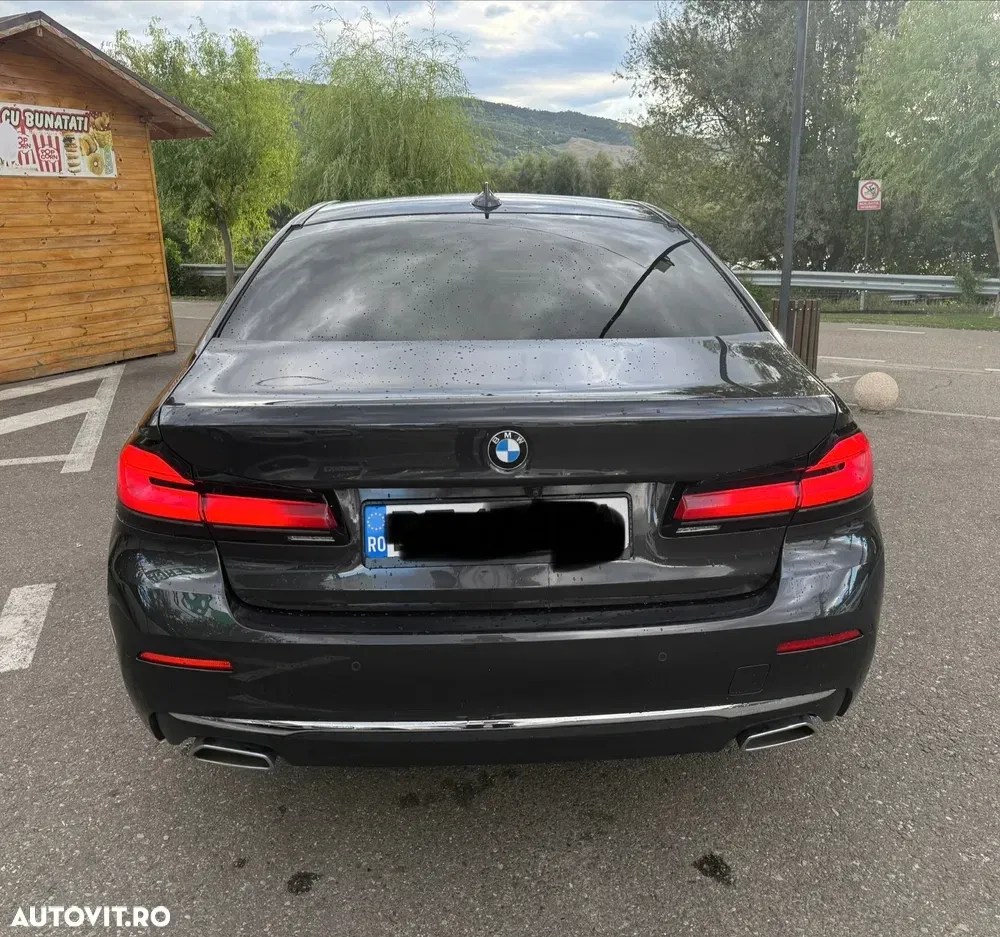 BMW Seria 5 G30/G31 [2017 - Prezent] 520d AT MHEV — imagine 3