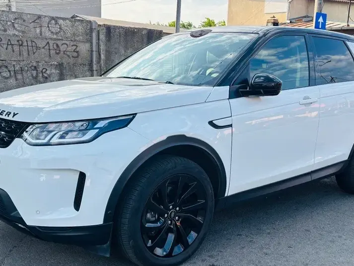 Land Rover Discovery Sport 2.0 D240 MHEV R-Dynamic HSE