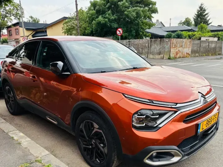 Citroën C4 PureTech 130 Stop&Start EAT8 MAX