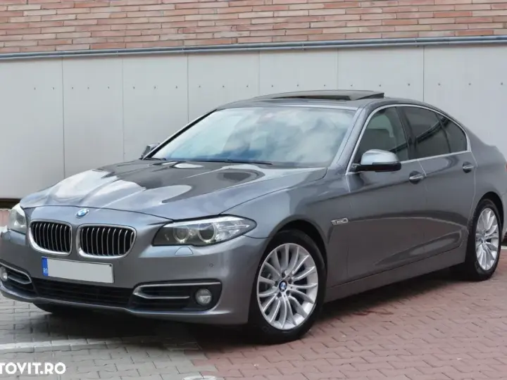 BMW Seria 5 F10/F11/F07 [2010 - 2017] 520d Aut. Luxury Line