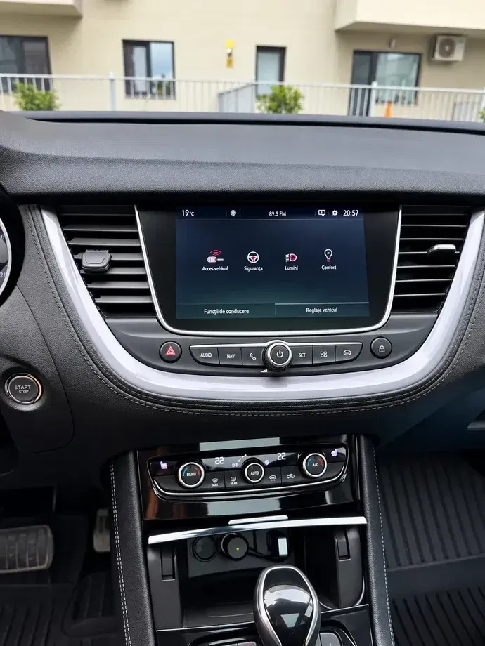 Opel Grandland X 1.6 START/STOP Innovation Aut. — imagine 4