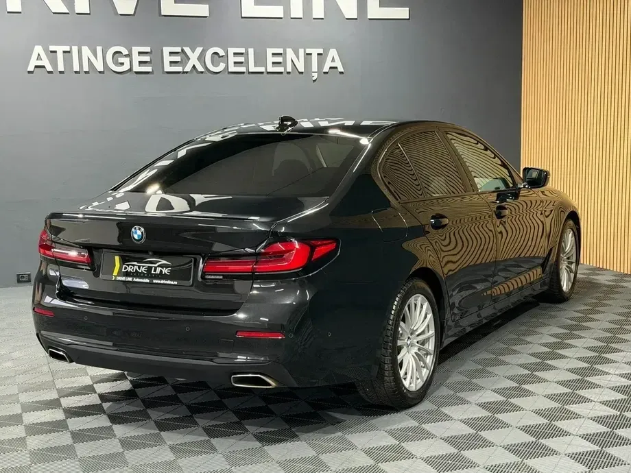 BMW Seria 5 520d Aut. — imagine 4