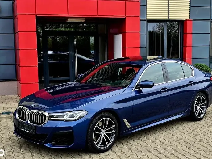 BMW Seria 5 G30/G31 [2017 - Prezent] 520d xDrive AT MHEV