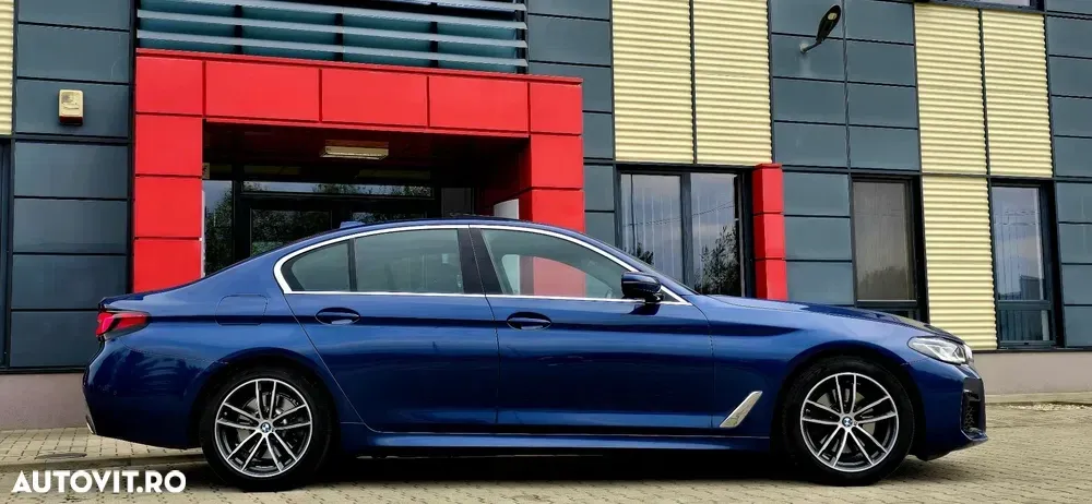 BMW Seria 5 G30/G31 [2017 - Prezent] 520d xDrive AT MHEV — imagine 4
