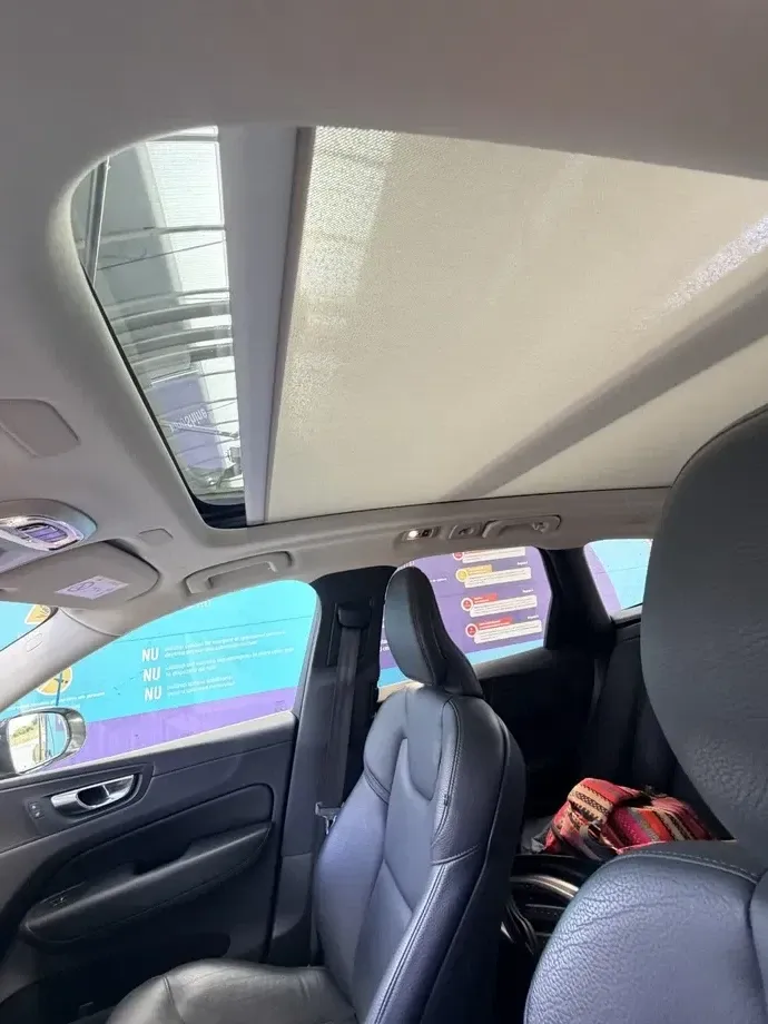 Volvo XC 60 II T8 Twin Engine AWD Momentum — imagine 5