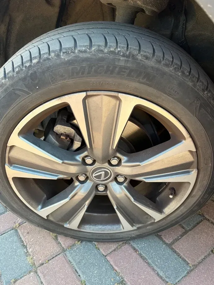 Lexus UX 300e Luxury — imagine 4