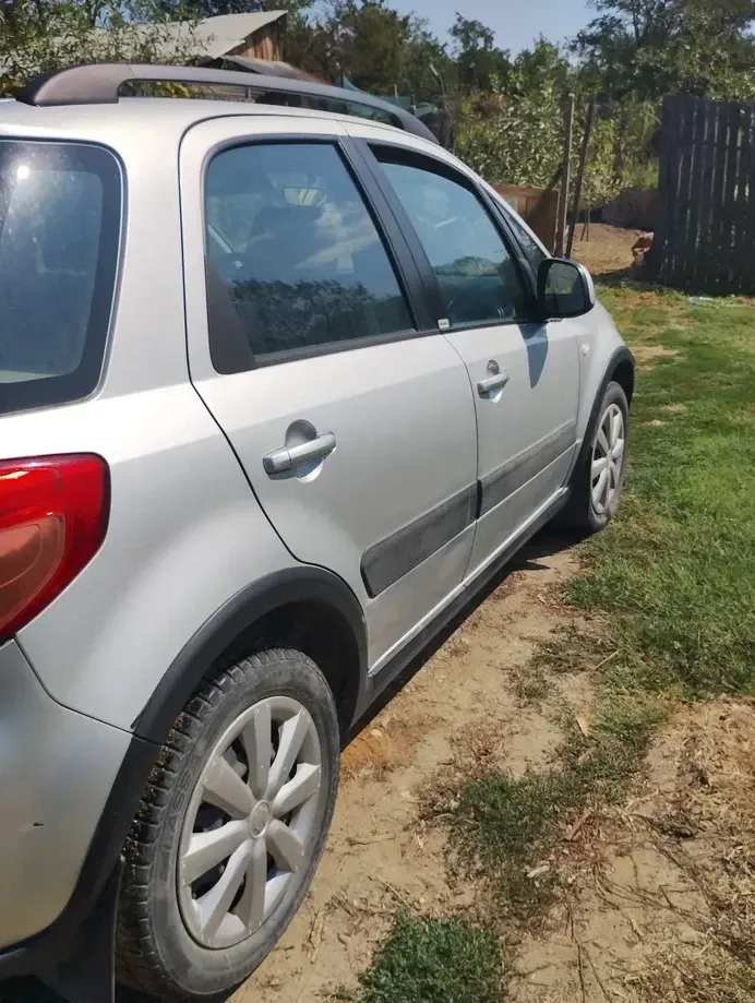 Suzuki SX4 I 1.9 DDIS 4WD GS — imagine 6