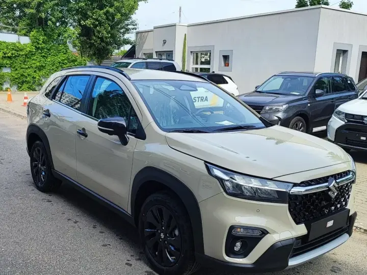 Suzuki S-Cross 1.4 Boosterjet 6MT MHEV Signature