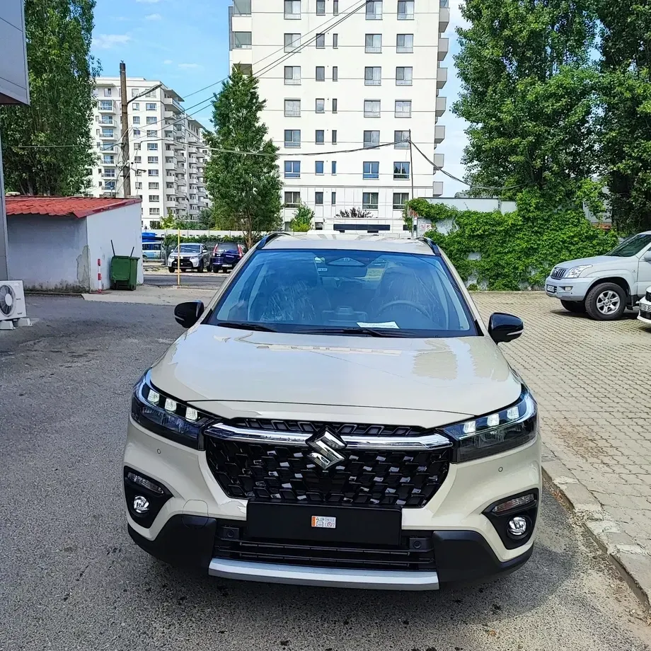 Suzuki S-Cross 1.4 Boosterjet 6MT MHEV Signature — imagine 3