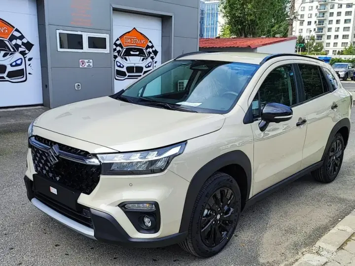 Suzuki S-Cross 1.4 Boosterjet 6MT MHEV Signature