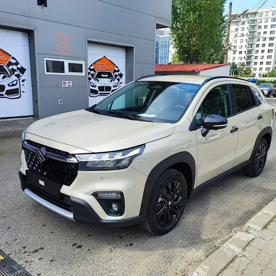 Suzuki S-Cross 1.4 Boosterjet 6MT MHEV Signature — imagine 4