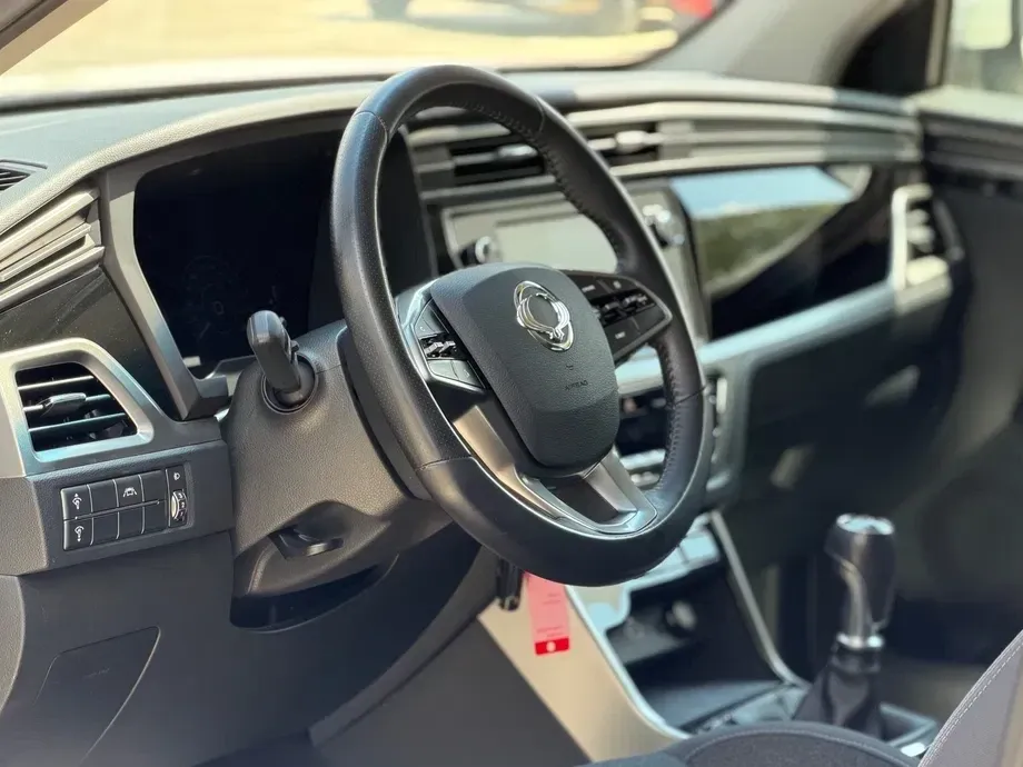 SsangYong Korando — imagine 5