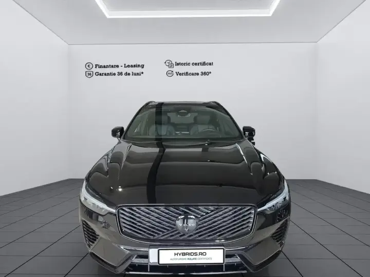 Volvo XC 60 II T8 AWD Ultra Black Edition