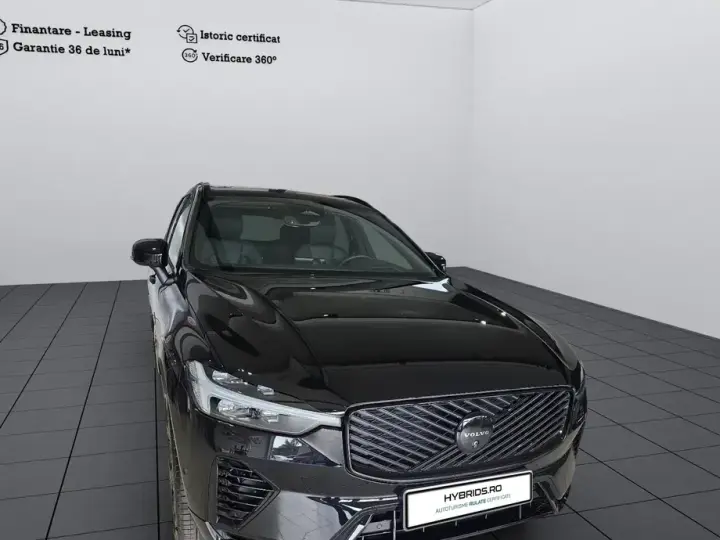 Volvo XC 60 II T8 AWD Ultra Black Edition