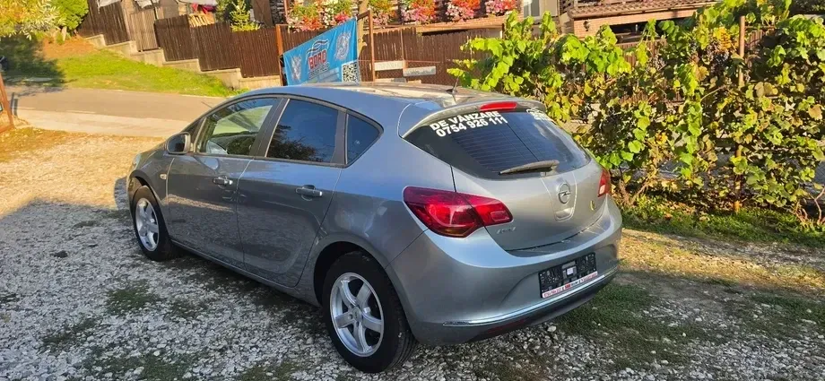 Opel Astra J 1.6 TWINPORT ECOTEC Selection — imagine 2