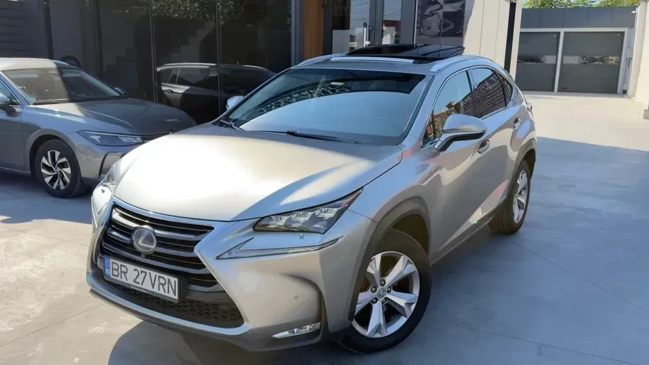 Lexus NX II 300 AWD Luxury Line — imagine 2