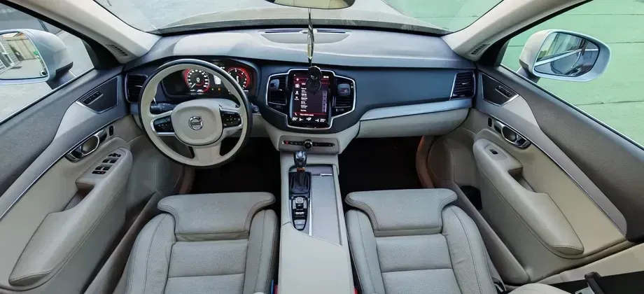 Volvo XC 90 II D5 AWD Geartronic Inscription — imagine 6