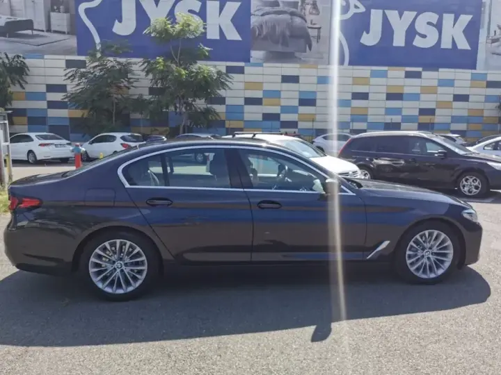 BMW Seria 5 530i Aut.