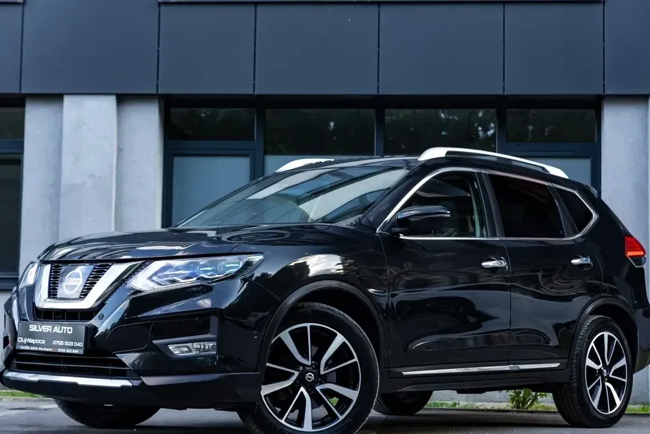 Nissan X-Trail 2.0 dCi ALL-MODE 4x4i Xtronic Tekna — imagine 2