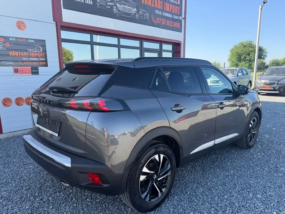 Peugeot 2008 II 1.5 BlueHDI EAT8 STT Allure Pack — imagine 3