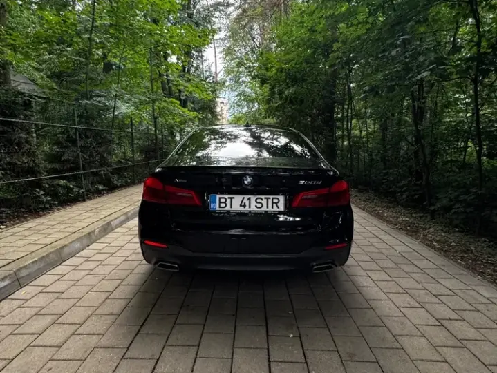 BMW Seria 5 G30/G31 [2017 - Prezent] 520d xDrive AT