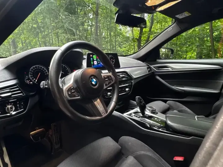BMW Seria 5 G30/G31 [2017 - Prezent] 520d xDrive AT