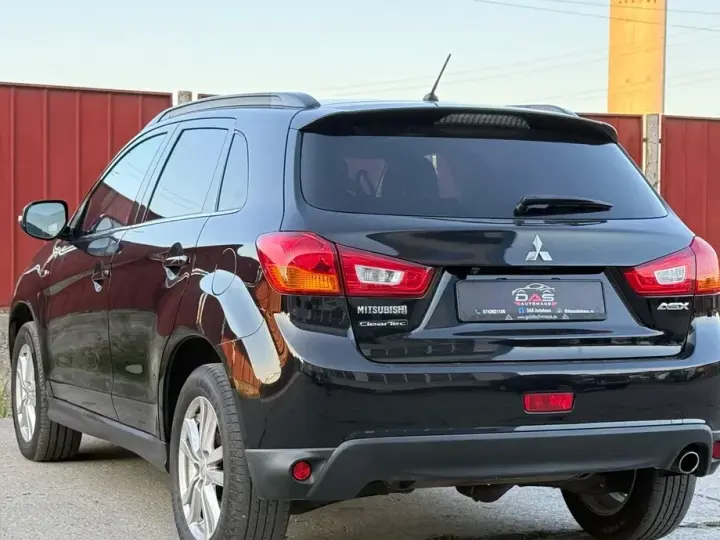 Mitsubishi ASX 1.8 DID 2WD Intense A15