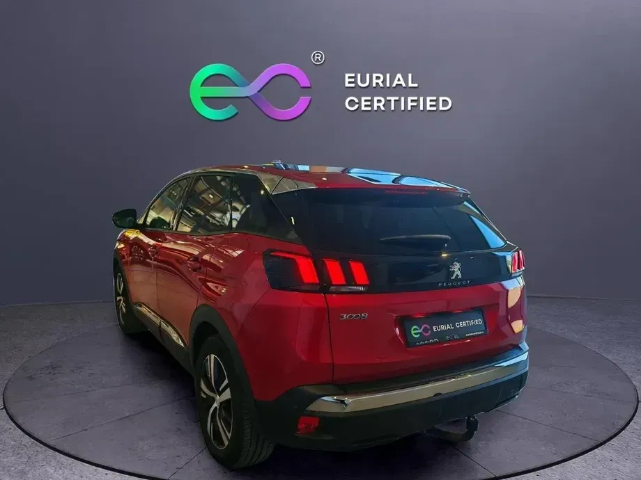 Peugeot 3008 II 1.2 PureTech S&S EAT8 Allure — imagine 6