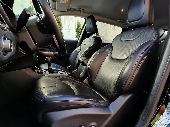 Jeep Cherokee 2.2 MJ II Active Drive I Automatik Limited